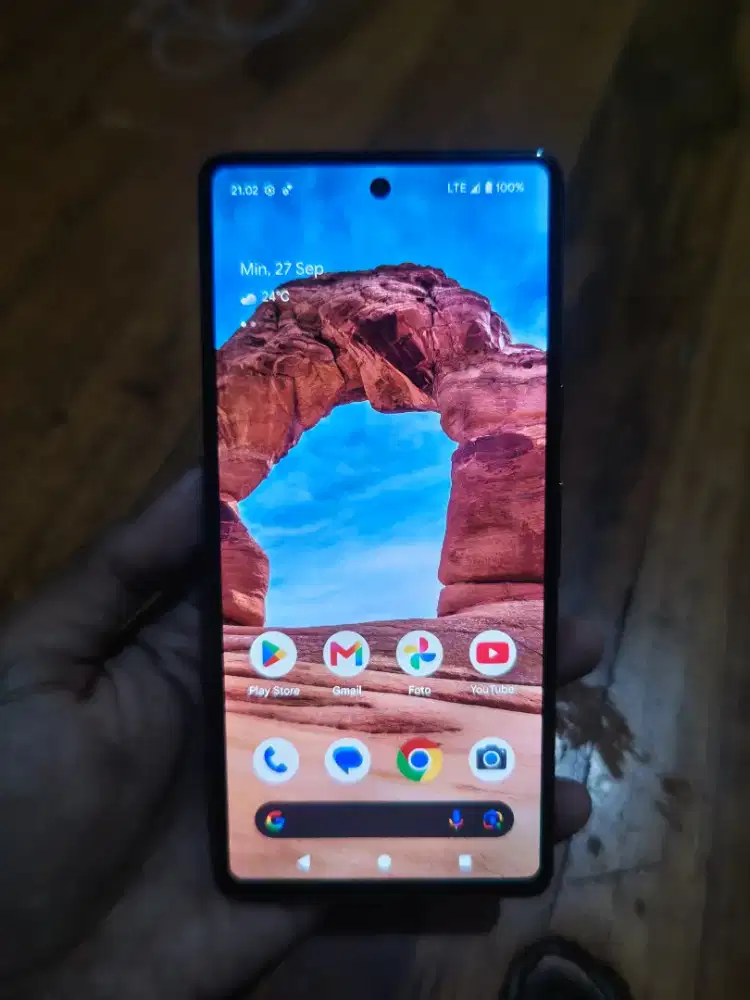 Google pixel 7 black charcoal