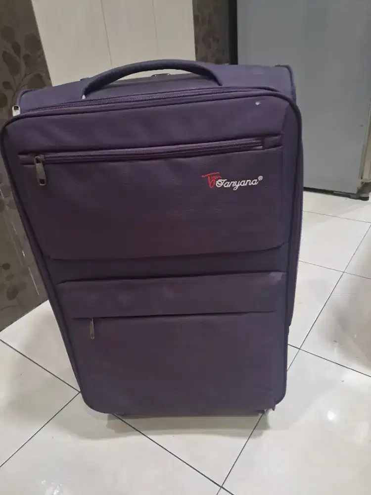 Travel bag dan teman temanya