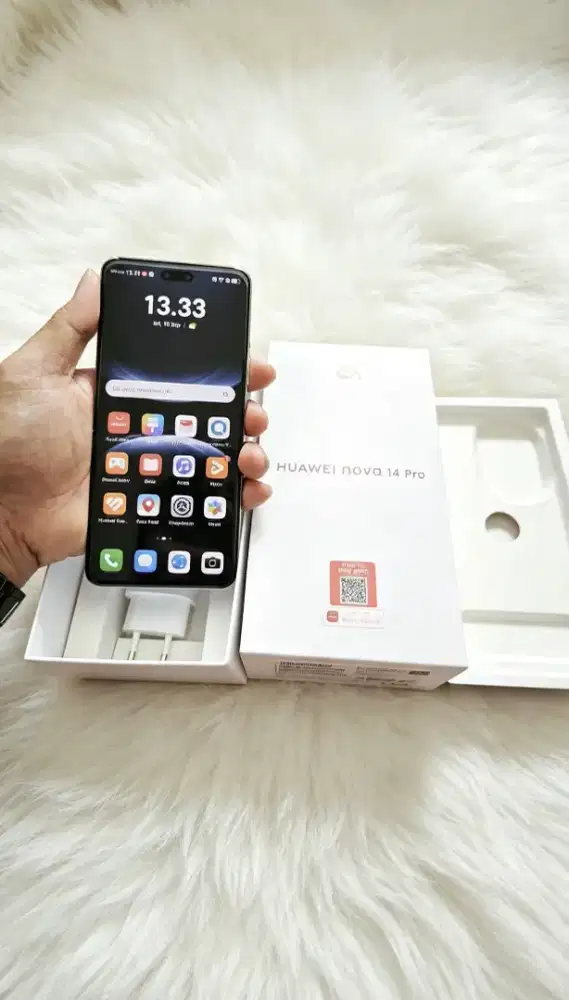 Huawei Nova 14 pro 12+12/512