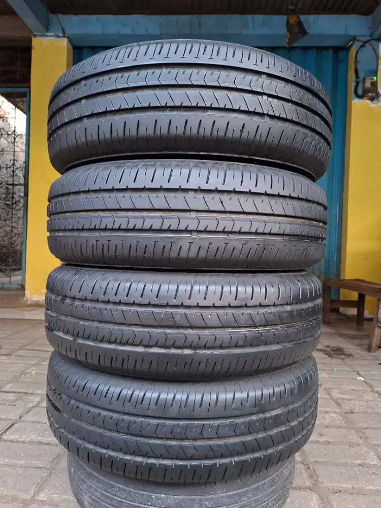 Ban 205/65 R16 Bridgestone Ecopia ep300 enliten