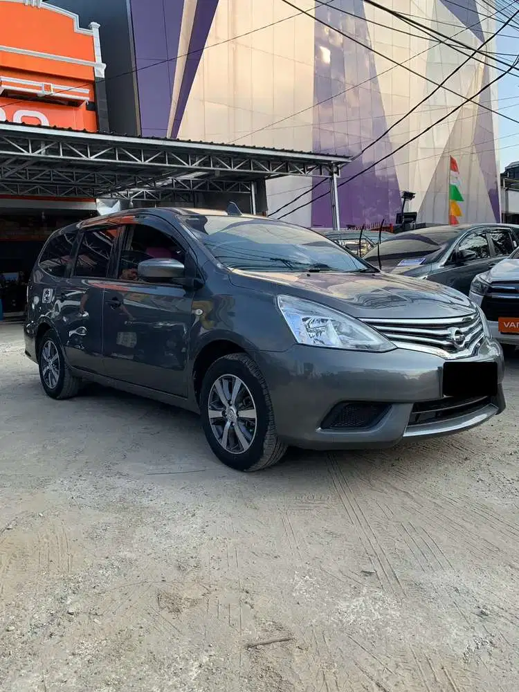 Nissan Grand Livina 1.5 SV AT 2015