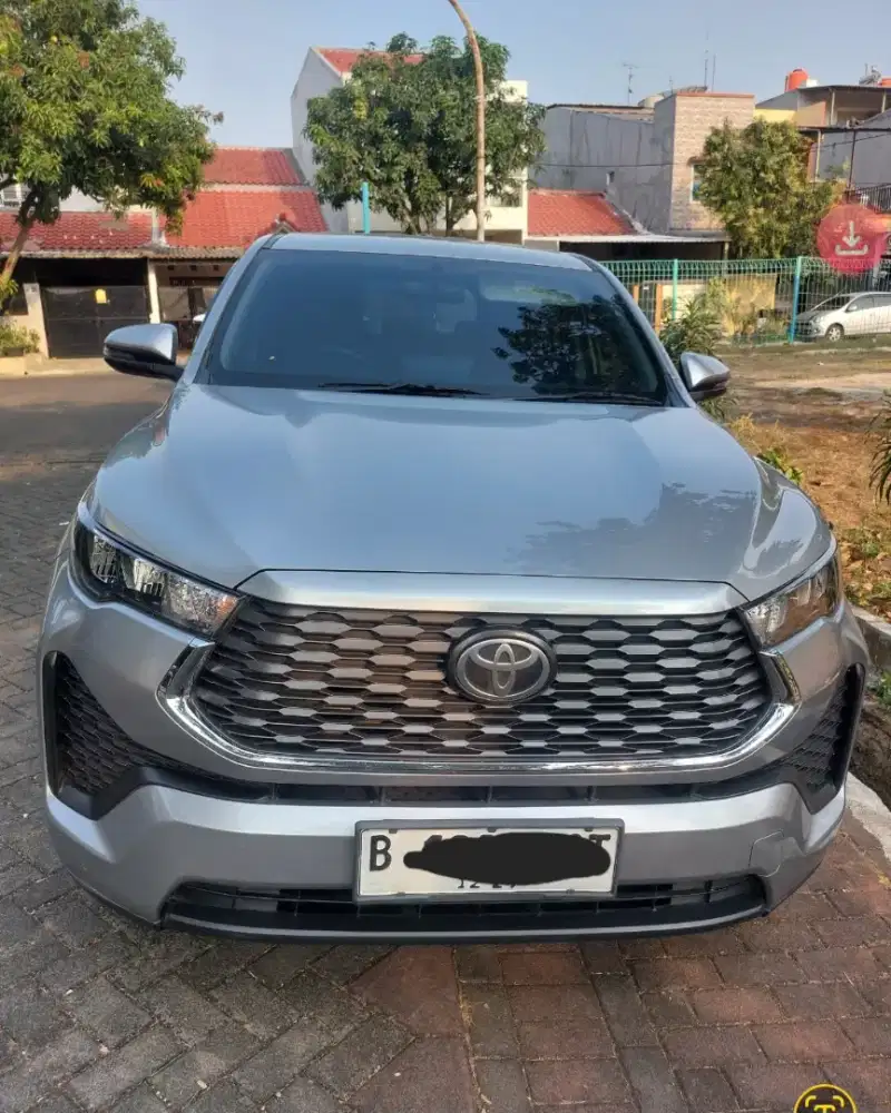 Dijual: innova zenix 2.0 G hybrid, A/T, silver, 360jt(nego)