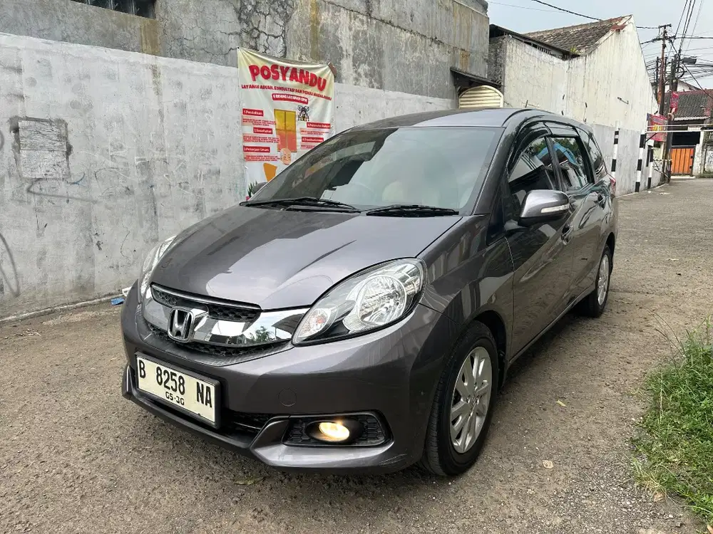 DP 7 juta! Mobilio E AT matic 2015 Honda mobil keluarga ertiga rs brv