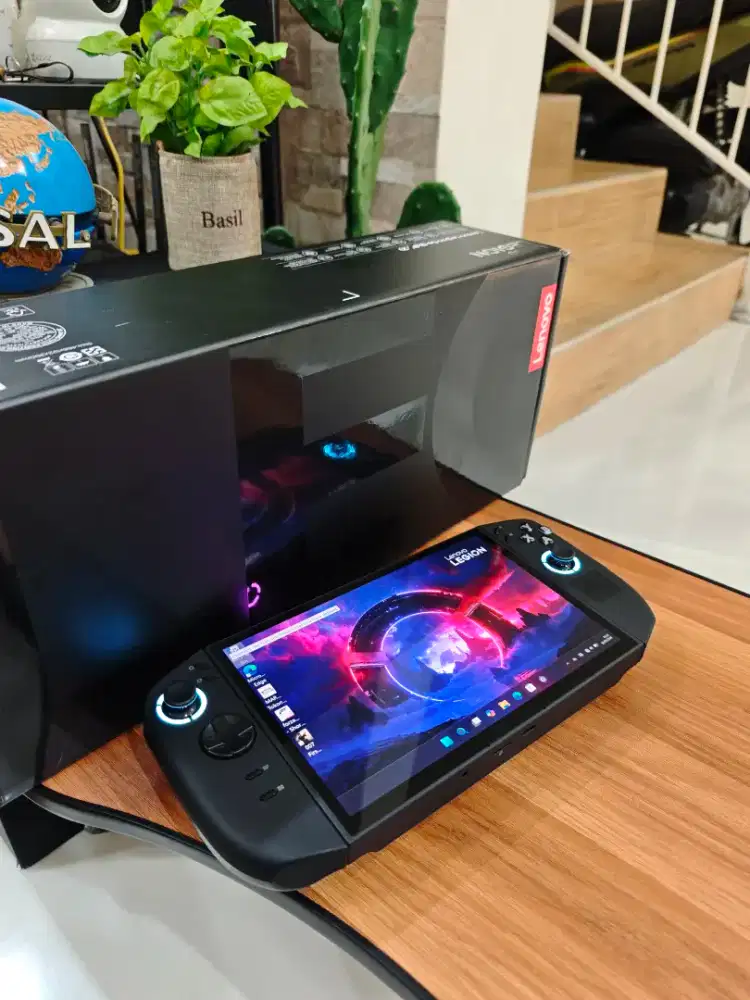 Lenovo Legion Go 2 Z2 Extreme 32/1TB x rog msi nitro