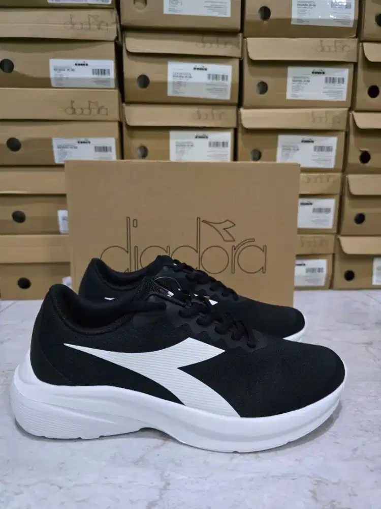 SEPATU DIADORA ASTEC ORIGINAL MALL
