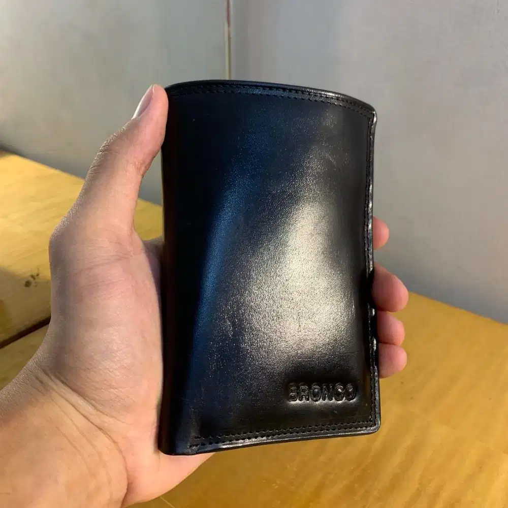 Dompet Pria Kulit Asli [Bronco]