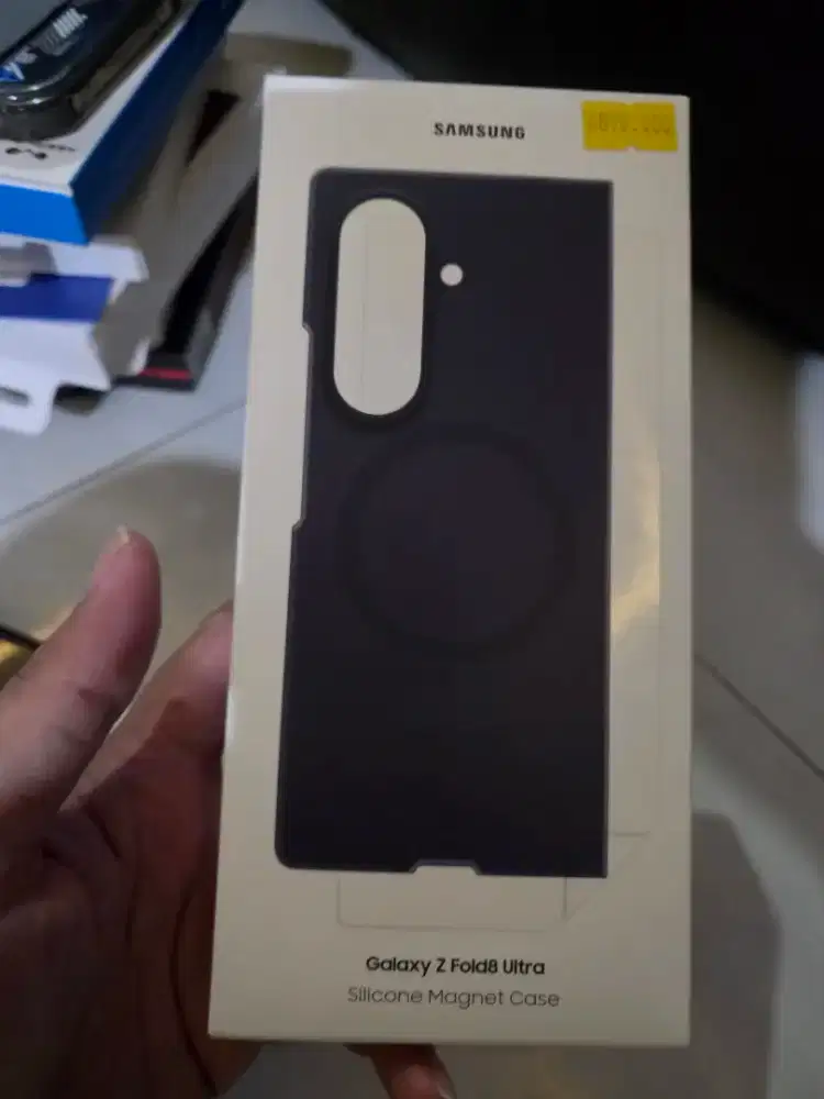 Casing Z Fold 8 ultra Violet original pakai mulus silicone magnet case