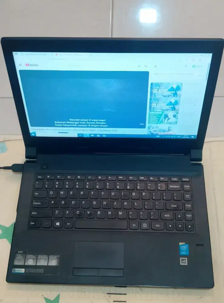 Laptop Lenovo i3-5005u ram 8gb SSG 240gb windows 10 pro