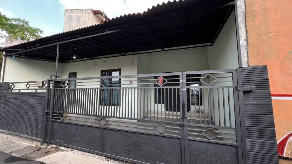 Dijual Rumah 2 Lantai [MURAH] – Jl Balap Sepeda, Rawamangun, 250 m dar