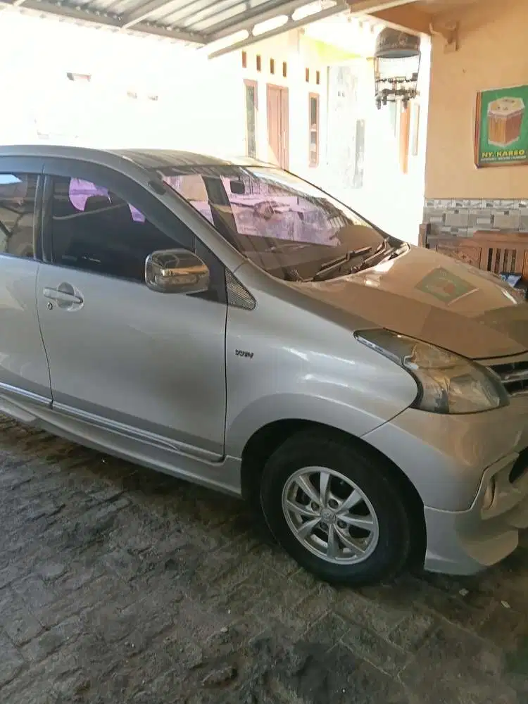Toyota Avanza 2012 Bensin