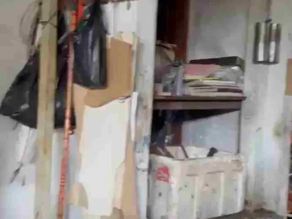 *DiJual Murah Mendekati NJOP,  Rumah Tua Dalam Komplek Perumahan Hitung Tanah Dimensi Ukuran 10x20 di Sekutar Kapuk, Cemgkareng, Jakarta Barat.*
(Kode mrg 3089)

Luas Tanah 10 X 20
LB 10 X 15
1 Lantai
Surat Shm

Harga Jual 1,45M. Nego Tipis.

Hub
Roger
ig