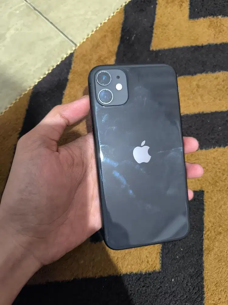 iphone 11 256gb ibox unit only