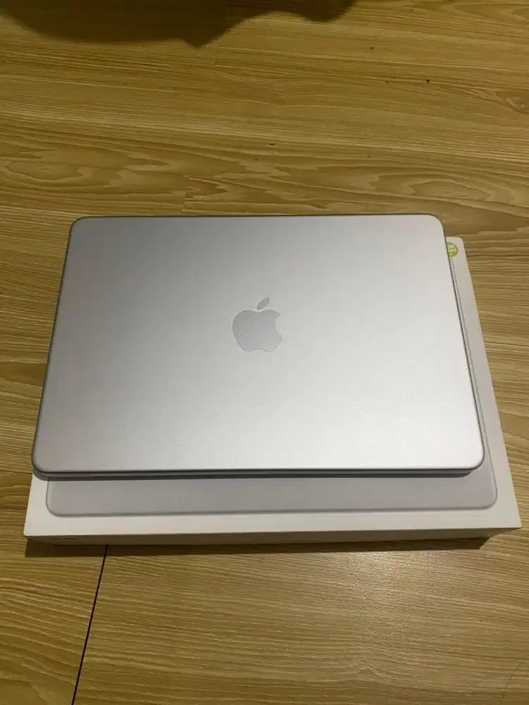 Apple Macbook Neo 8/256GB Resmi Indonesia Silver Garansi On Laptop