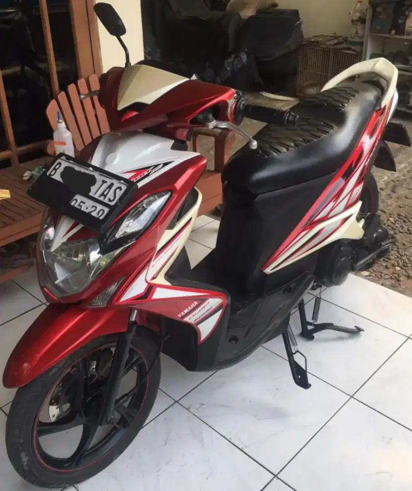 Yamaha Xeon RC (Injeksi) 125cc warna Merah tahun 2014