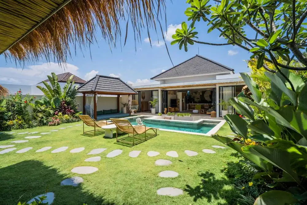 Daily Rental - 3Bedrooms Private Villa near Canggu