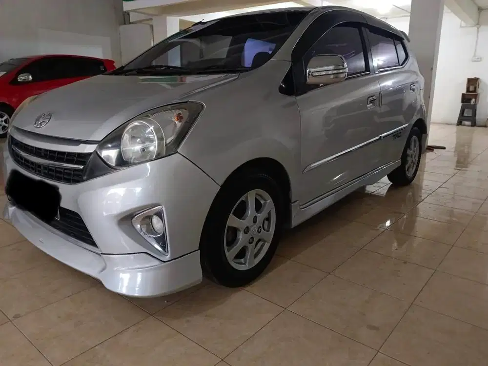 Toyota Agya 1.0 TRD Sportivo Bensin-AT 2014 Silver