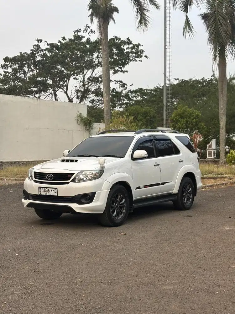 Toyota Fortuner TRD G VNT Turbo 2014 Automatic Diesel Istimewa