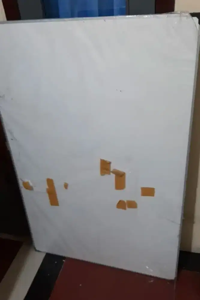 Dijual Papan Tulis 2 Sisi Spidol dan Kapur