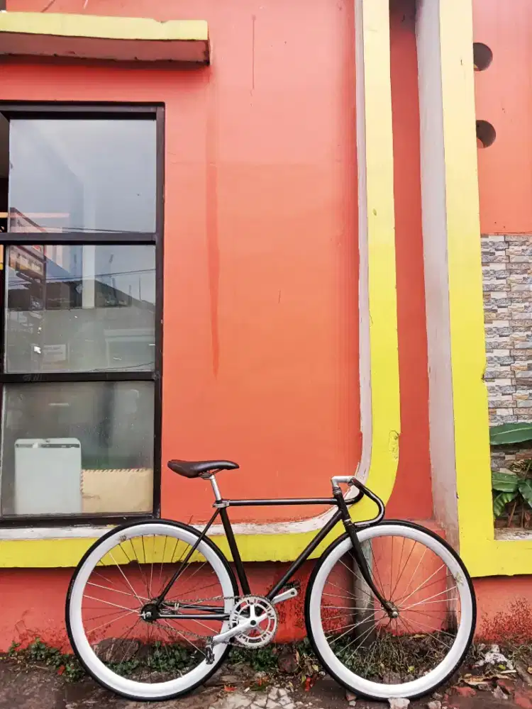 Fixie classic commuter