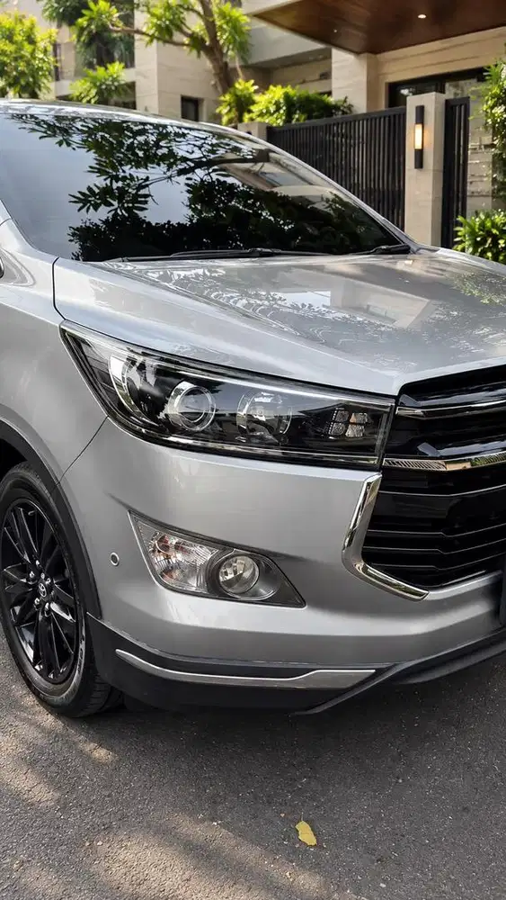 Jual innova venturer 2019 diesel