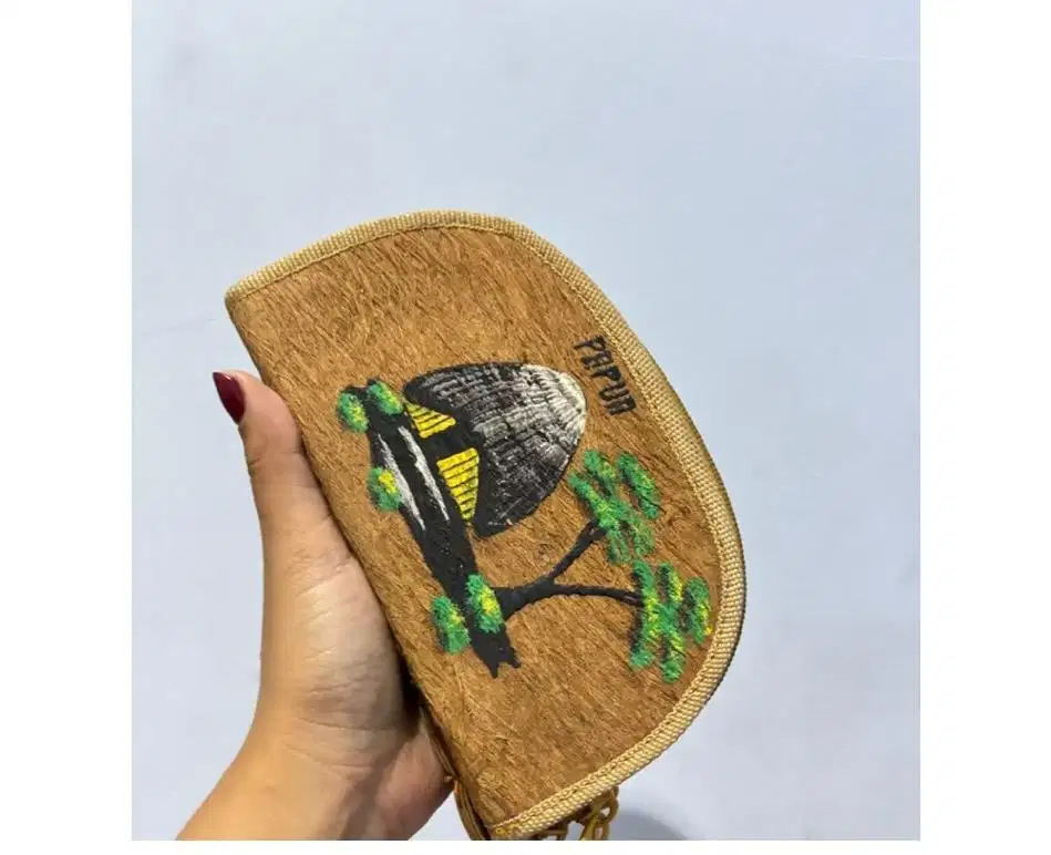 Dompet papua asli