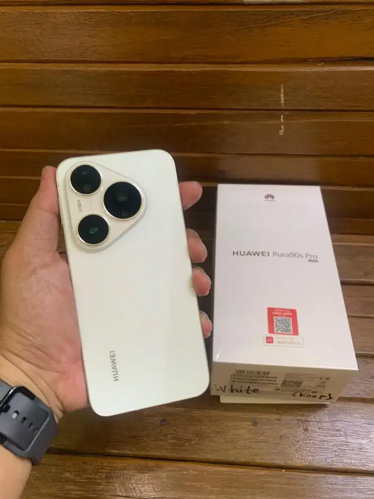 JUAL HUAWEI PURA 90s PRO Ram 12 / 512 GB 2 Minggu pakai Nota print Ada