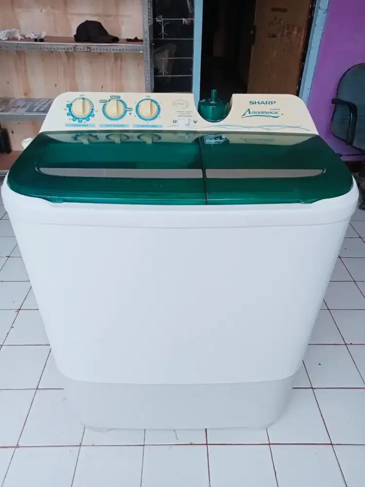 Mesin cuci SHARP JUMBO 9 kilo normal bersih Depok 2 timur