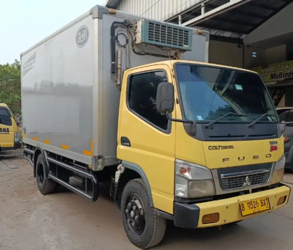 Mitsubishi Colt Diesel 125 Ps Th.2019 Box Frezzer Canter freezer dobel