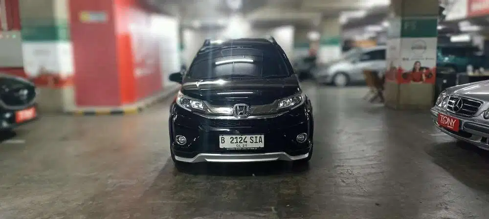 LIKE NEW Honda BR-V E Prestige CVT Th 2019 2020