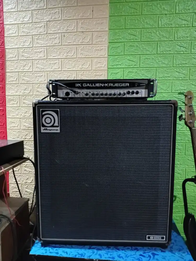 Ampeg Cabinet | Bass