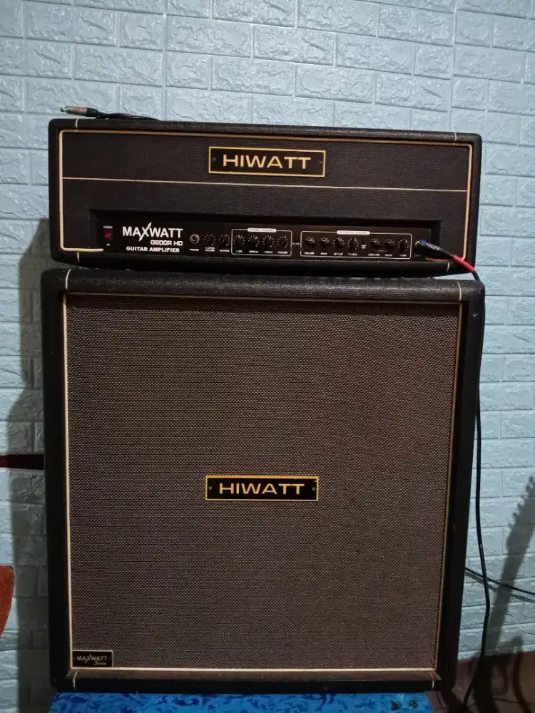 Hiwatt Maxwatt G200R HD + Cabinet – Stack Gahar