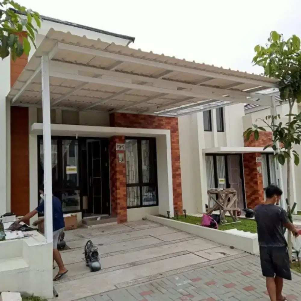 Kanopi baja ringan