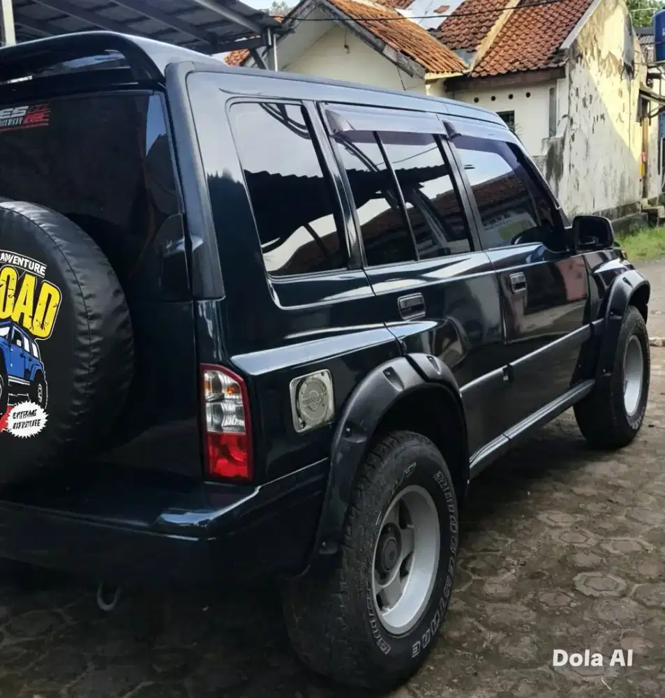 Suzuki escudo tahun 1995