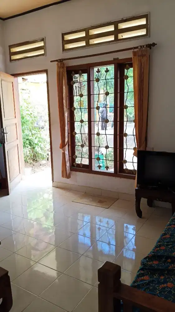 Disewakan rumah komplek tirtawening, ujung berung