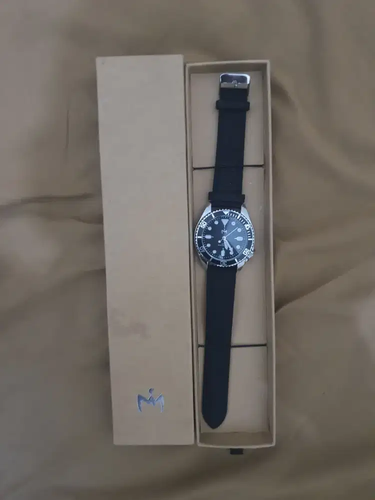 Jam tangan Pria