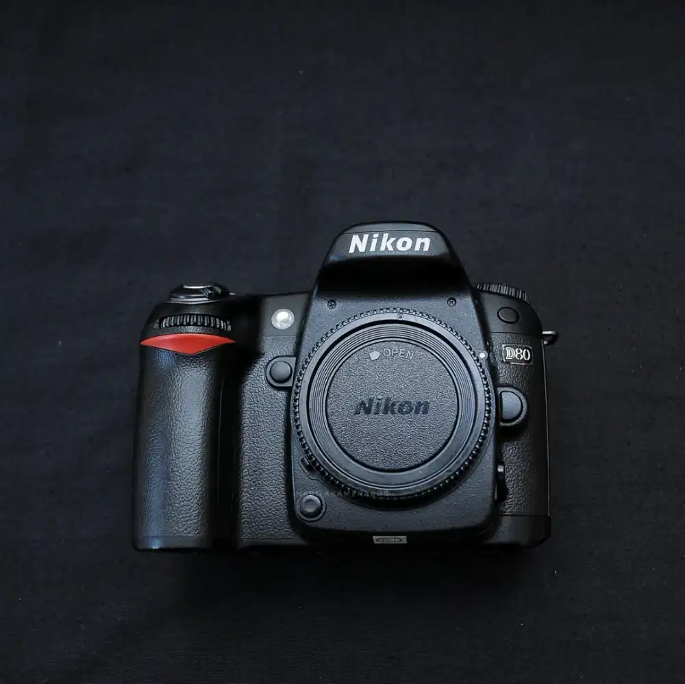 NIKON D80 BODY ONLY