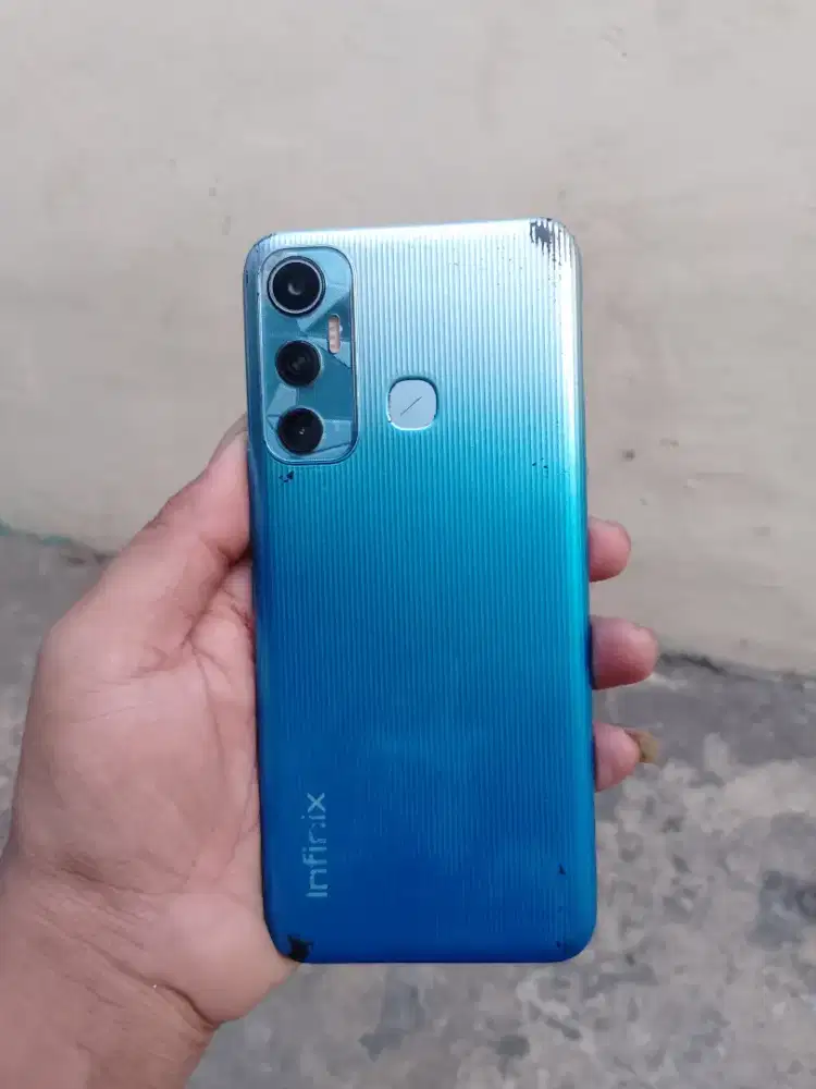 INFINIX HOT 11 RAM 4/64