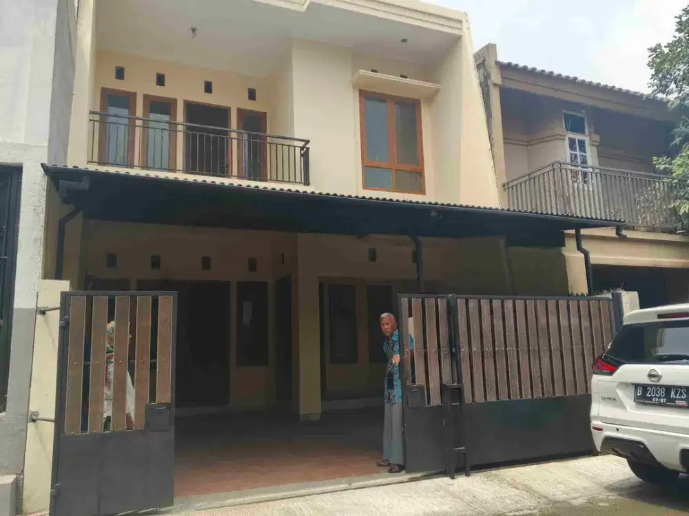 HUNIAN MEWAH DI KOMPLEK EXLUSIVE PONDOK KELAPA