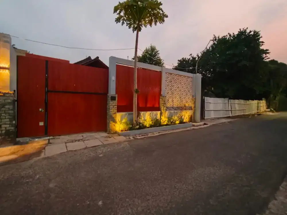 Di Jual Rumah 360m²