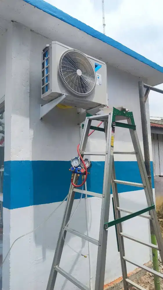 Jasa servis AC perbaikan dan pemasangan