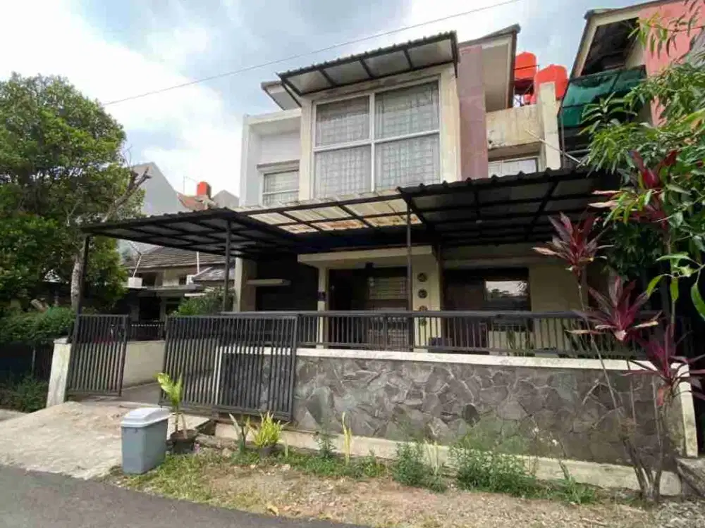 Rumah Bagus 2 lt Siap Huni di Cisaranten Kulon Arcamanik