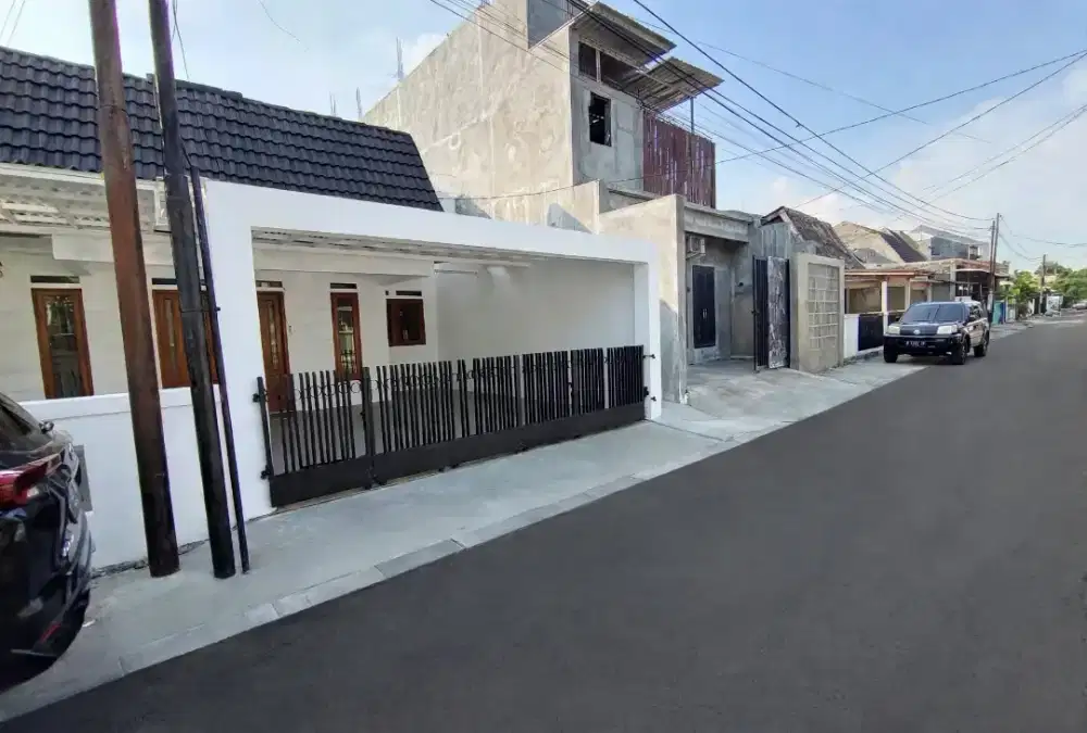 Dijual or Disewakan Rumah Jl Parkit Bintaro Sektor 2