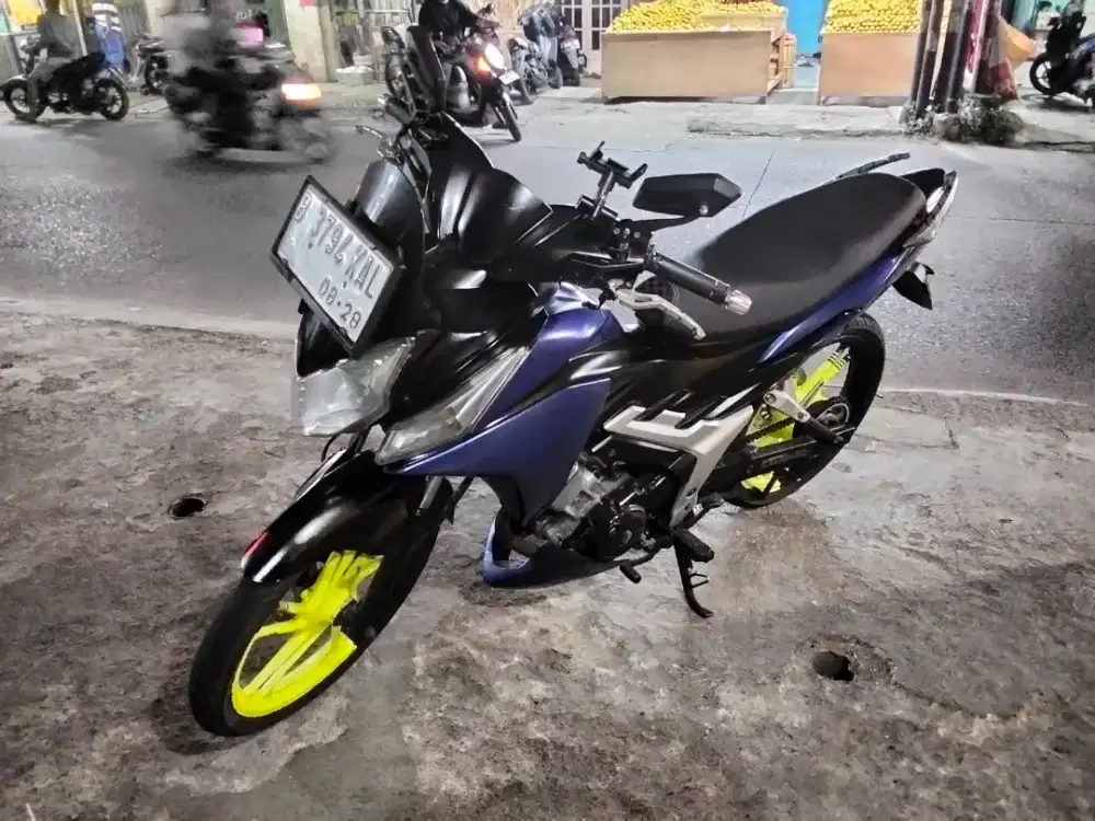 Honda cs1 standar