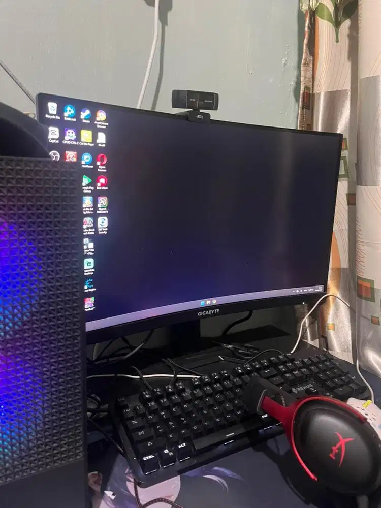 AMD RYZEN 5 5600 + RX 6600