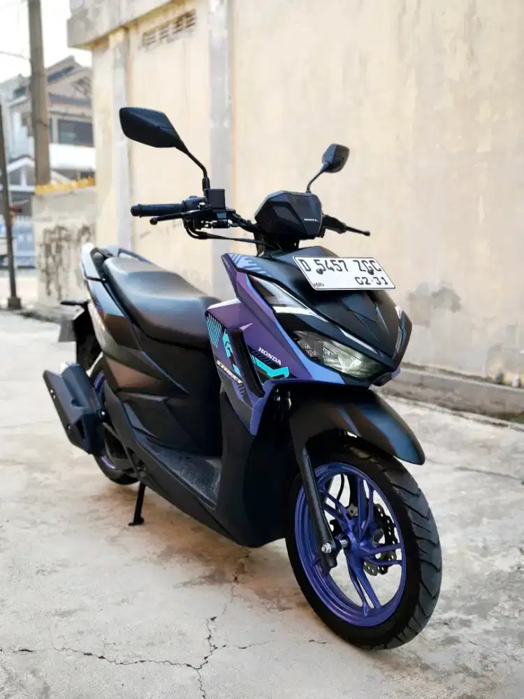 Honda Vario Street 125 Hitam Ungu 2026 Mulus