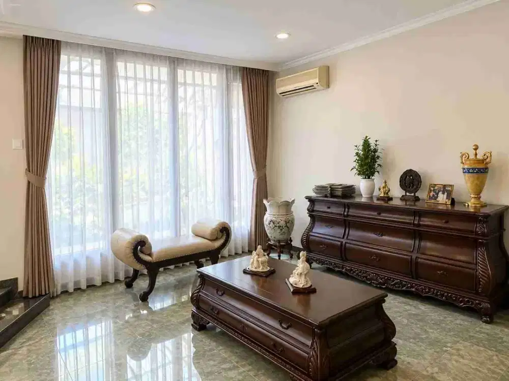 Dijual Rumah Luas Dan Asri Kawasan Premium Kramat Pela Kebayoran Baru Jakarta Selatan