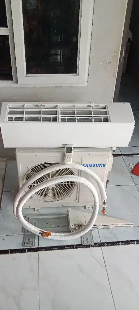 Di jual ac 1 pk merk samsung masi mulus dah sama pasang