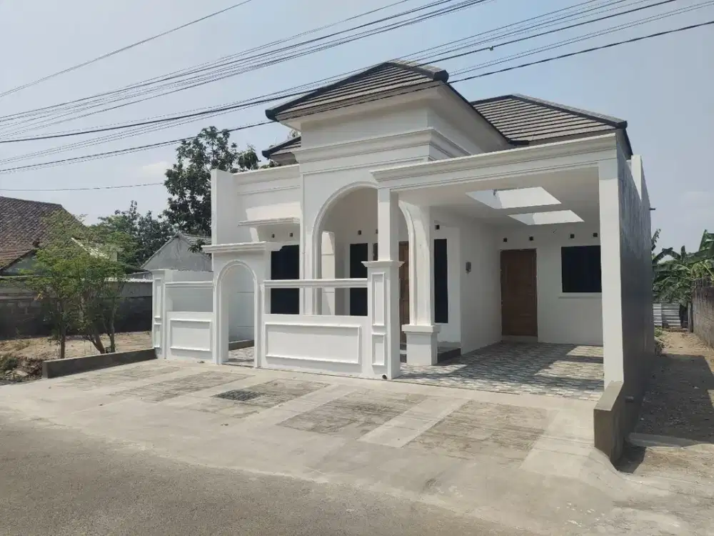 Rumah Baru Klasik dekat Candi Sambisari Purwomartani Kalasan Sleman
