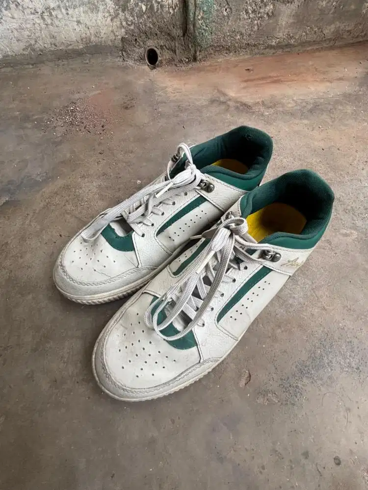 sepatu aerostreet second