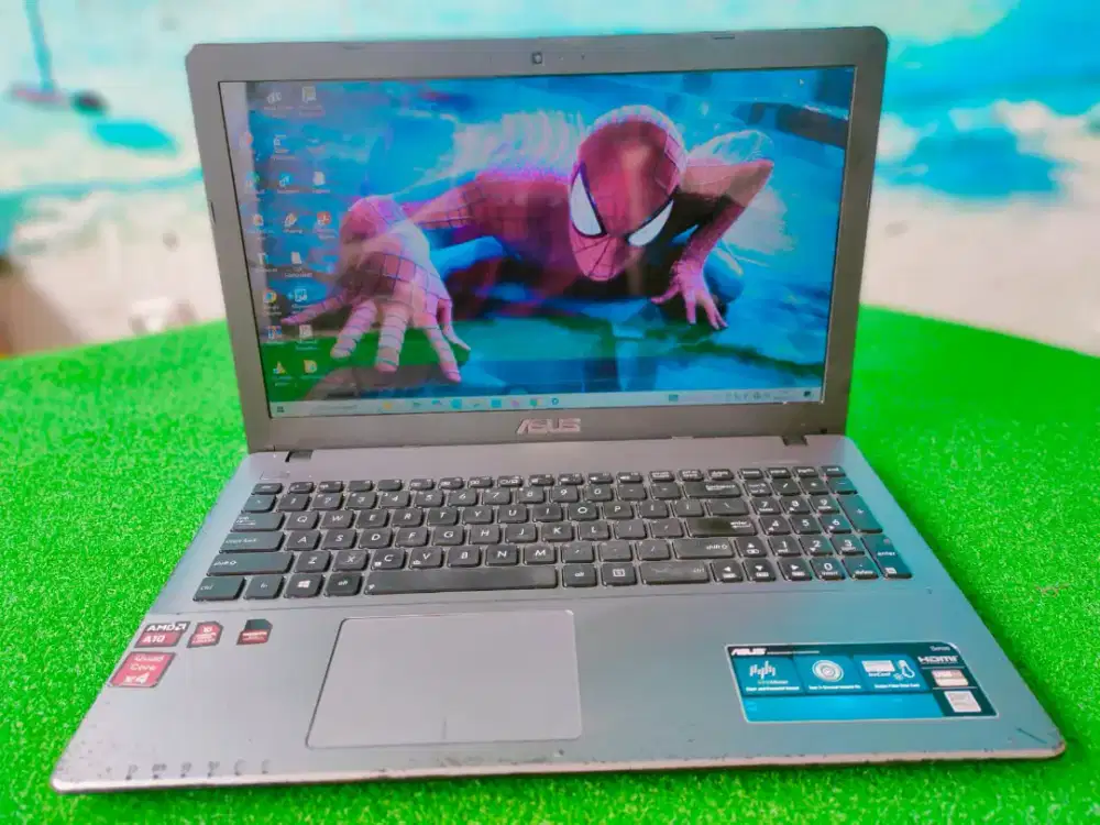 Asus X550Ze AMD A10 8Gb Dual VGA Dual Storage Game Design Lancar